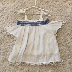 Off the shoulder shirt with ties for shoulders